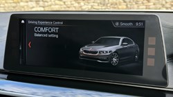 2017 (67) BMW 5 SERIES 520d xDrive M Sport Saloon 5691259