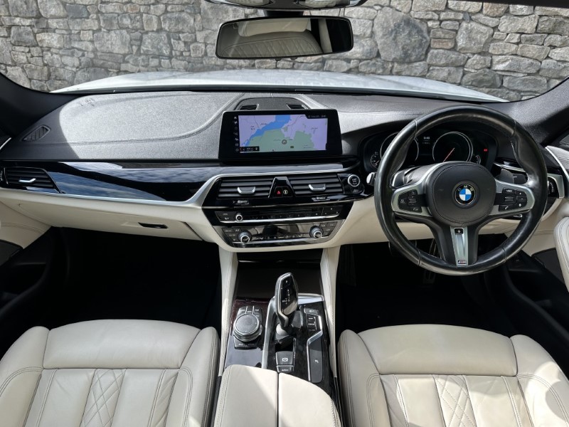 2017 (67) BMW 5 SERIES 520d xDrive M Sport Saloon 5691250