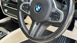 2017 (67) BMW 5 SERIES 520d xDrive M Sport Saloon 5691204