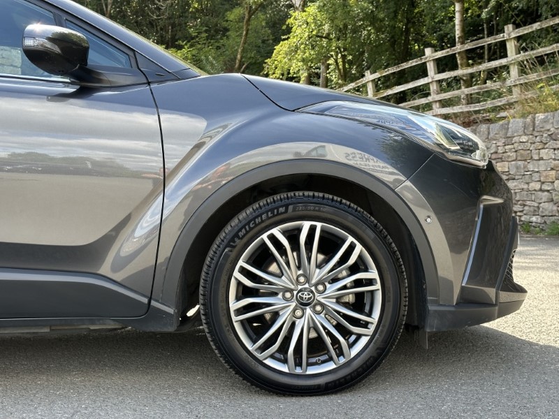 2022 (22) TOYOTA C-HR 2.0 Hybrid Excel 5dr CVT 5694347