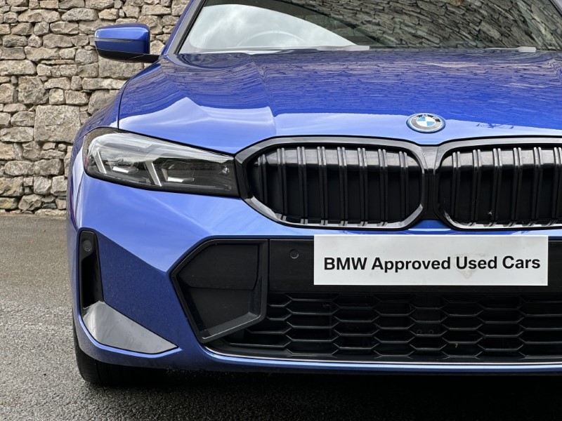 2024 (74) BMW 3 SERIES 330e M Sport 5dr Touring 5687315