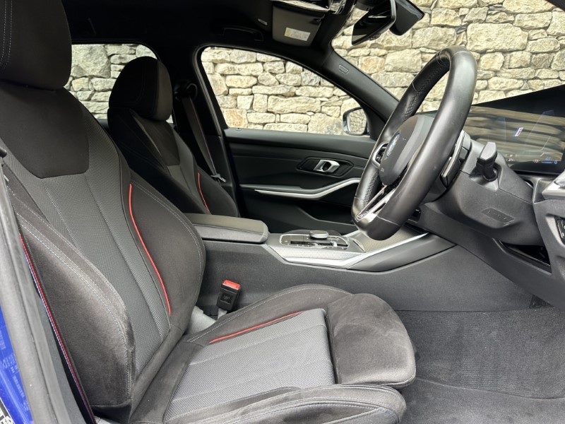 2024 (74) BMW 3 SERIES 330e M Sport 5dr Touring 5687259