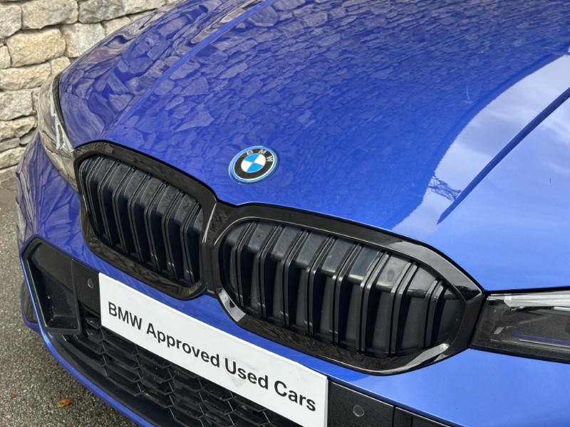 2024 (74) BMW 3 SERIES 330e M Sport 5dr Touring 5687276