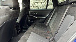 2024 (74) BMW 3 SERIES 330e M Sport 5dr Touring 5687278