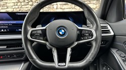 2024 (74) BMW 3 SERIES 330e M Sport 5dr Touring 5687300