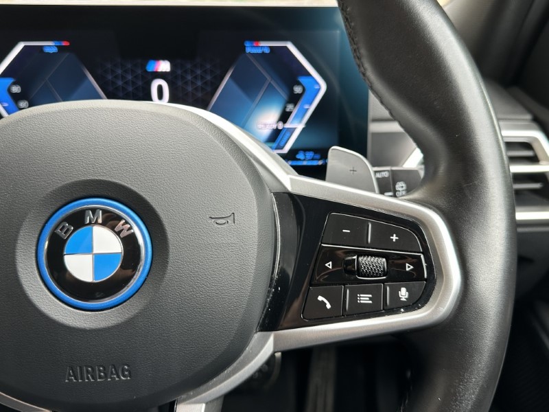 2024 (74) BMW 3 SERIES 330e M Sport 5dr Touring 5687272