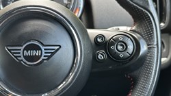 2019 (19) MINI COUNTRYMAN 2.0 Cooper S Sport 5dr 5698609