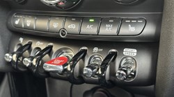 2023 (73) MINI CONVERTIBLE 2.0 Cooper S Sport 5692134