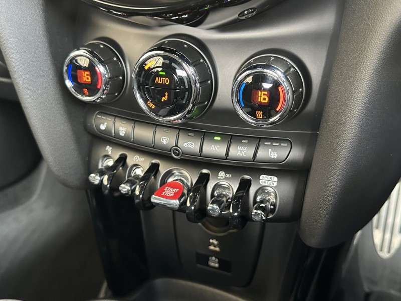 2023 (73) MINI CONVERTIBLE 2.0 Cooper S Sport  5692133