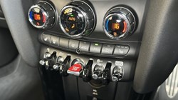 2023 (73) MINI CONVERTIBLE 2.0 Cooper S Sport 5692133