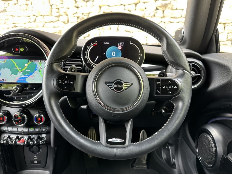 2023 (73) MINI CONVERTIBLE 2.0 Cooper S Sport  5692164