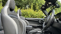 2023 (73) MINI CONVERTIBLE 2.0 Cooper S Sport 5692198