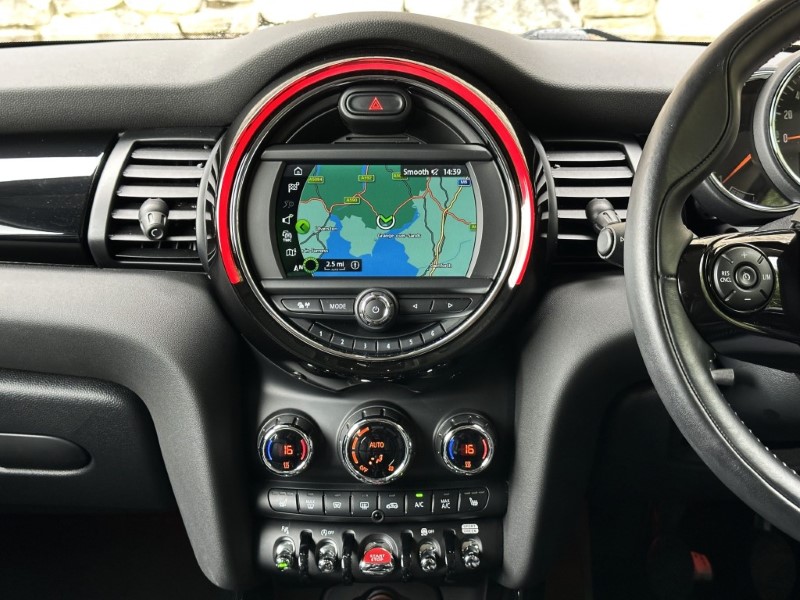 2020 (20) MINI HATCHBACK 2.0 Cooper S Exclusive II 3dr 5684576