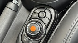 2020 (20) MINI HATCHBACK 2.0 Cooper S Exclusive II 3dr 5684542