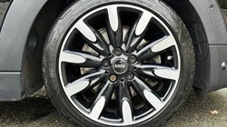 2020 (20) MINI HATCHBACK 2.0 Cooper S Exclusive II 3dr 5684525