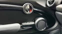 2020 (20) MINI HATCHBACK 2.0 Cooper S Exclusive II 3dr 5684545