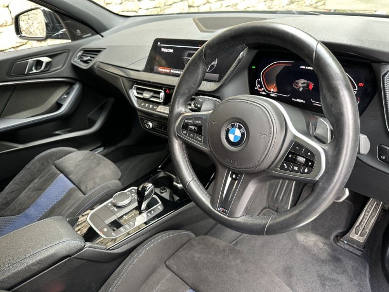 2023 (23) BMW 1 SERIES M135i xDrive 5dr  5686582