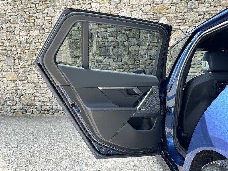 2025 (75) BMW 5 SERIES 530e M Sport 5dr Touring 5696493