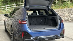 2025 (75) BMW 5 SERIES 530e M Sport 5dr Touring 5696458