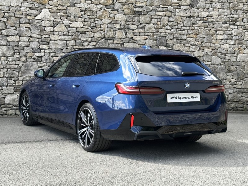 2025 (75) BMW 5 SERIES 530e M Sport 5dr Touring 1