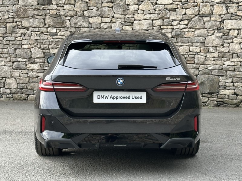 2025 (75) BMW 5 SERIES 530e M Sport Touring  5705515
