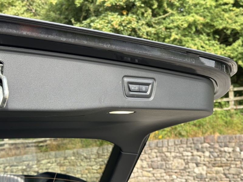 2025 (75) BMW 5 SERIES 530e M Sport Touring  5705483