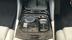 2025 (75) BMW 5 SERIES 530e M Sport Touring 5705523