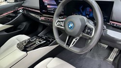 2025 (75) BMW 5 SERIES 530e M Sport Touring 5705485