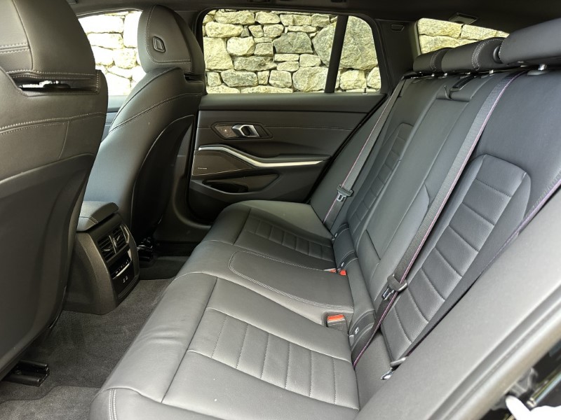 2026 (75) BMW 3 SERIES 330e M Sport Touring  5708437