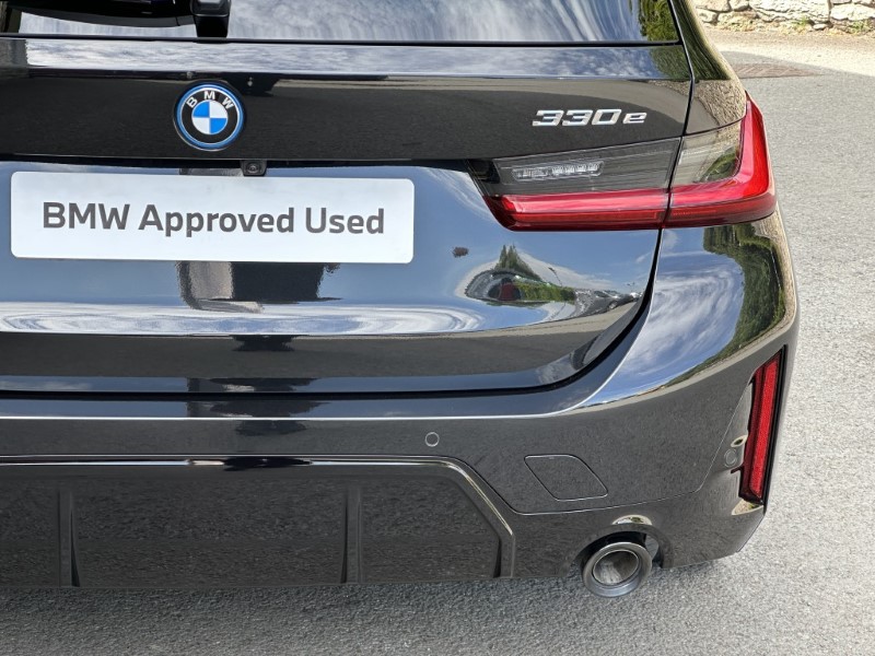 2026 (75) BMW 3 SERIES 330e M Sport Touring  5708413