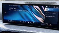 2026 (75) BMW 3 SERIES 330e M Sport Touring 5708452