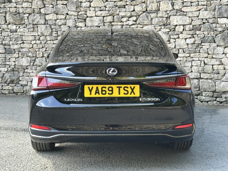 2019 (69) LEXUS ES 300h 2.5 F-Sport 4dr CVT 5739815