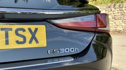 2019 (69) LEXUS ES 300h 2.5 F-Sport 4dr CVT 5739790