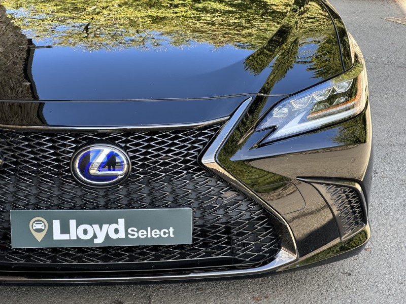 2019 (69) LEXUS ES 300h 2.5 F-Sport 4dr CVT 5739796