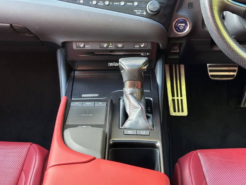 2019 (69) LEXUS ES 300h 2.5 F-Sport 4dr CVT 5739823
