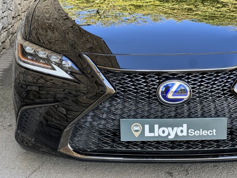 2019 (69) LEXUS ES 300h 2.5 F-Sport 4dr CVT 5739795