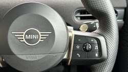 2025 (25) MINI COOPER 1.5 C Sport 5dr Auto 5719473
