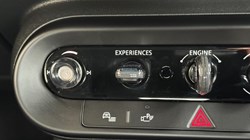 2025 (25) MINI COOPER 1.5 C Sport 5dr Auto 5719466