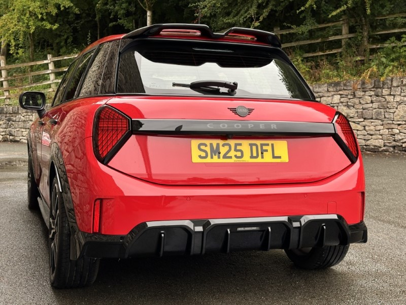 2025 (25) MINI COOPER 1.5 C Sport 5dr Auto 5719451