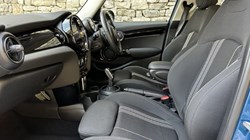 2022 (72) MINI HATCHBACK 2.0 Cooper S Classic 5dr Auto 5711243