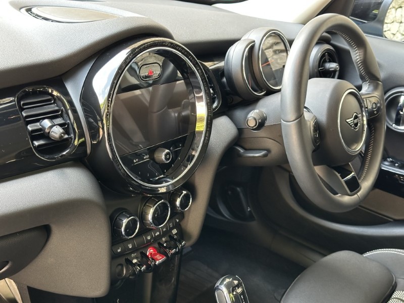 2022 (72) MINI HATCHBACK 2.0 Cooper S Classic 5dr Auto 5711245