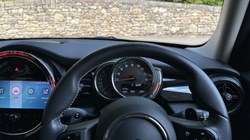 2022 (72) MINI HATCHBACK 2.0 Cooper S Classic 5dr Auto 5711269