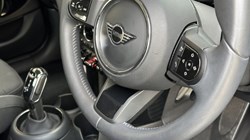 2022 (72) MINI HATCHBACK 2.0 Cooper S Classic 5dr Auto 5711223