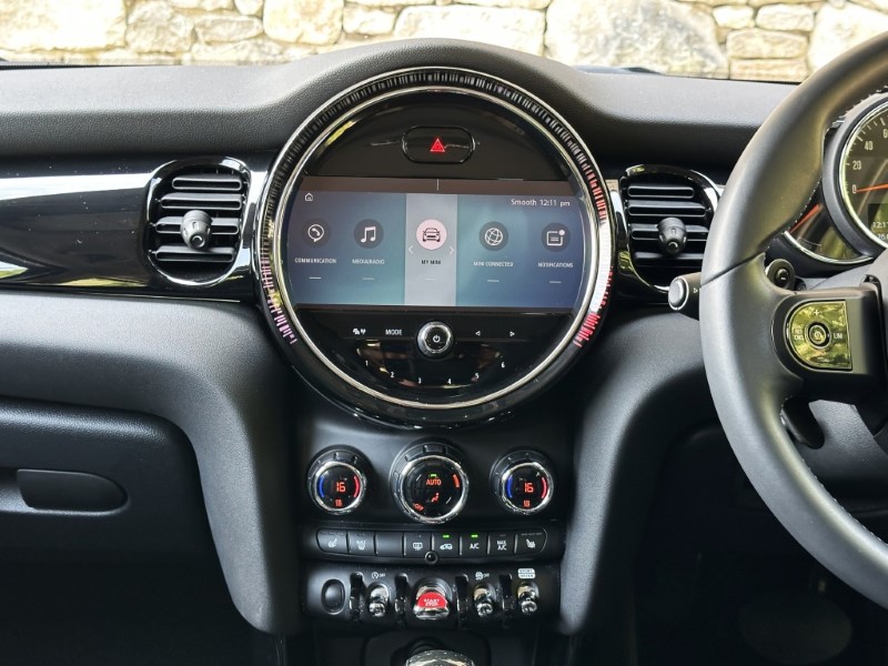 2022 (72) MINI HATCHBACK 2.0 Cooper S Classic 5dr Auto 5711259