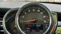 2022 (72) MINI HATCHBACK 2.0 Cooper S Classic 5dr Auto 5711249