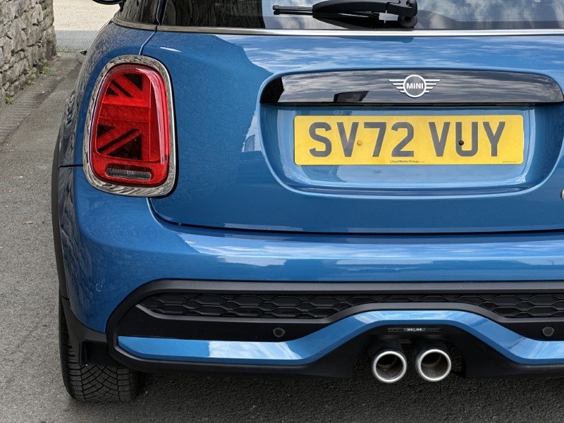 2022 (72) MINI HATCHBACK 2.0 Cooper S Classic 5dr Auto 5711217