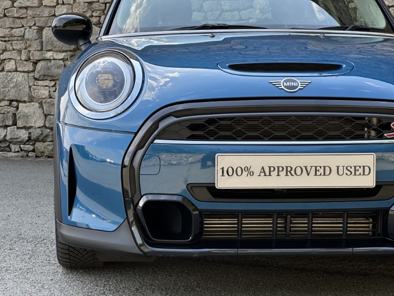 2022 (72) MINI HATCHBACK 2.0 Cooper S Classic 5dr Auto 5711273