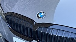 2021 (21) BMW 3 SERIES 330i M Sport Pro Edition Touring 5698747