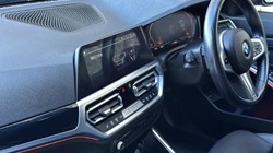 2021 (21) BMW 3 SERIES 330i M Sport Pro Edition Touring 5698750