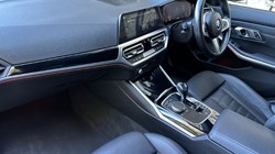 2021 (21) BMW 3 SERIES 330i M Sport Pro Edition Touring 5698748